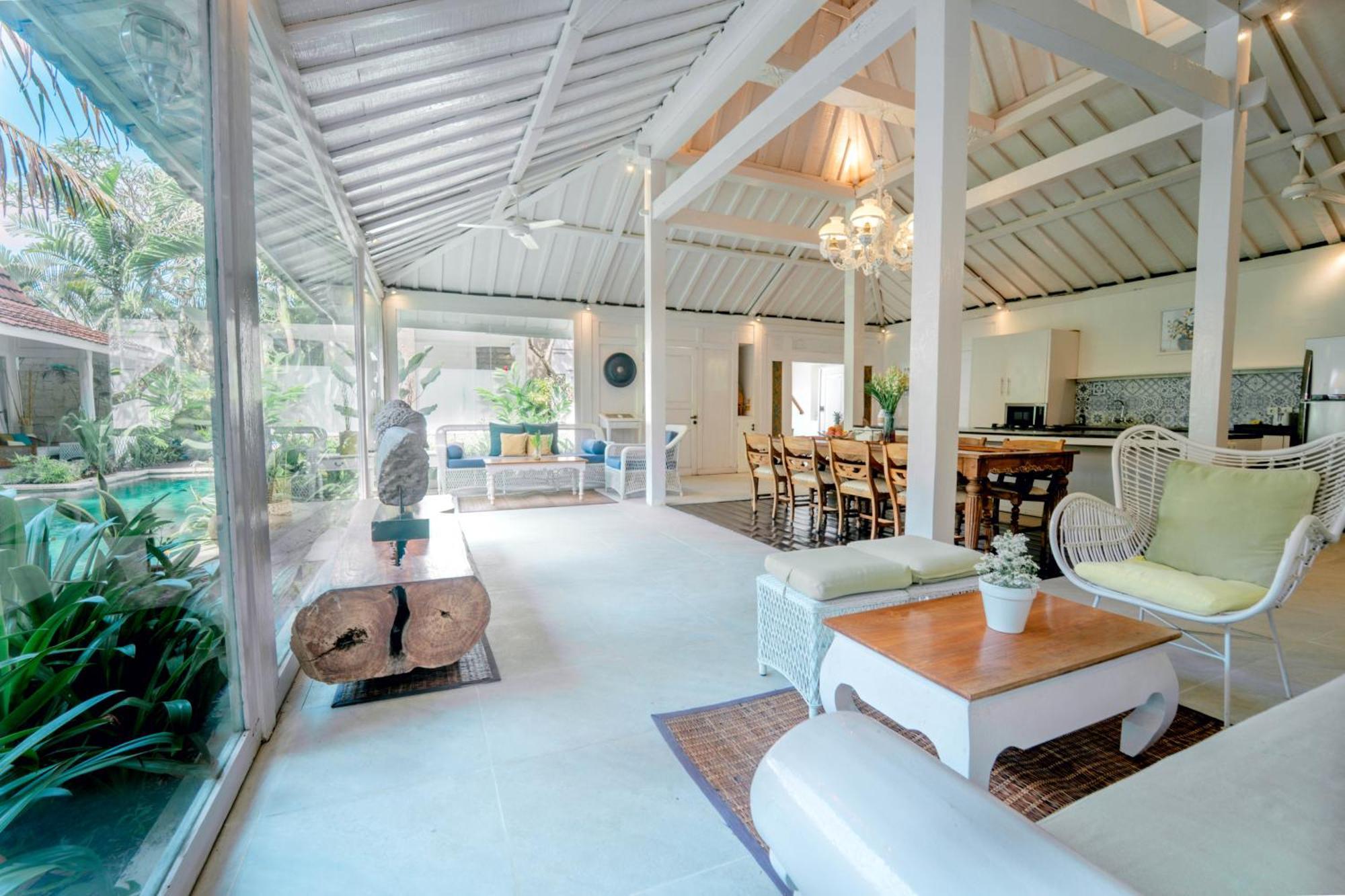 Umalas Suites Seminyak  Exterior photo