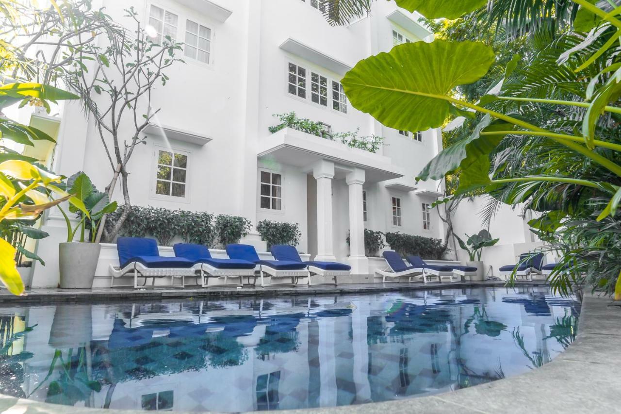 Umalas Suites Seminyak  Exterior photo
