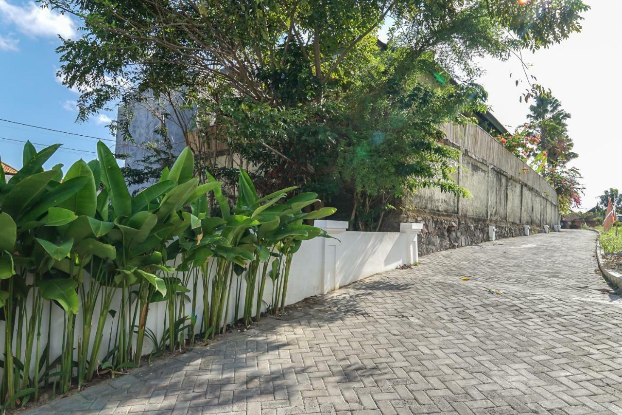 Umalas Suites Seminyak  Exterior photo