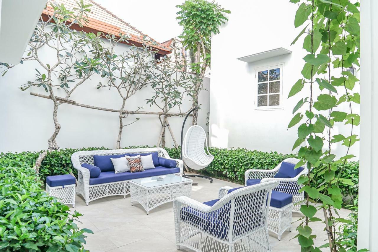 Umalas Suites Seminyak  Exterior photo